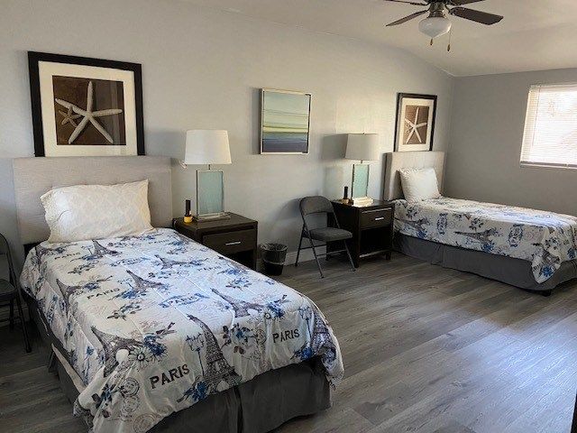 SHINING BRIGHT SENIOR CARE HOME - Assisted Living Home photo 12 in GARDEN GROVE, CA