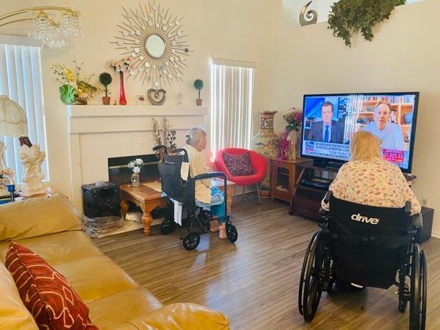 DOVE TREE MANOR - Assisted Living Home photo 4 in RIALTO, CA