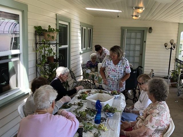 CRESTVIEW MANOR, INC. - Assisted Living Home photo 4 in ESCONDIDO, CA