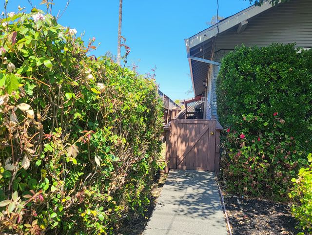 Gallery Image for BURBANK MANOR in SANTA ROSA, CA