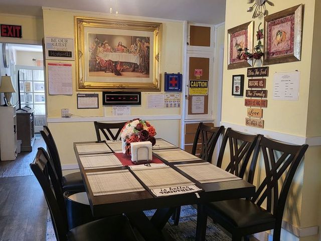 Gallery Image for BURBANK MANOR in SANTA ROSA, CA