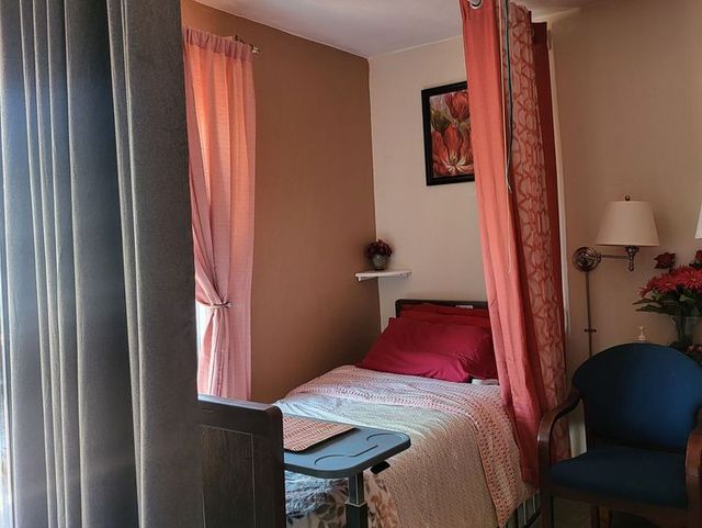 Gallery Image for BURBANK MANOR in SANTA ROSA, CA