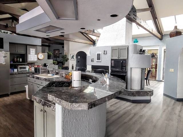 COUNTRY CLUB ASSISTED LIVING, INC