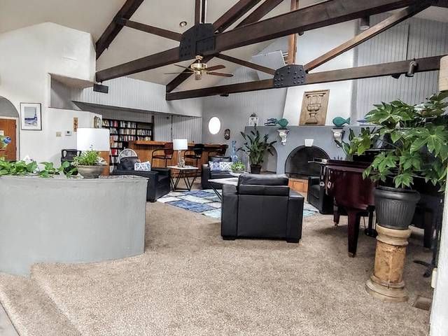 COUNTRY CLUB ASSISTED LIVING, INC