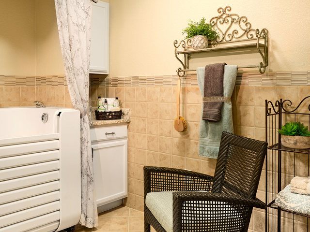 Gallery Image for MORNINGSTAR ASSISTED LIVING OF LITTLETON in LITTLETON, CO