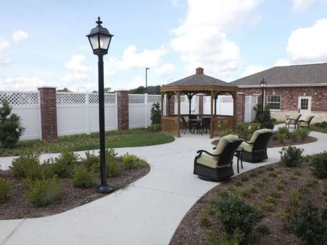 Gallery Image for Autumn Leaves of Arlington Heights in Arlington Heights, IL