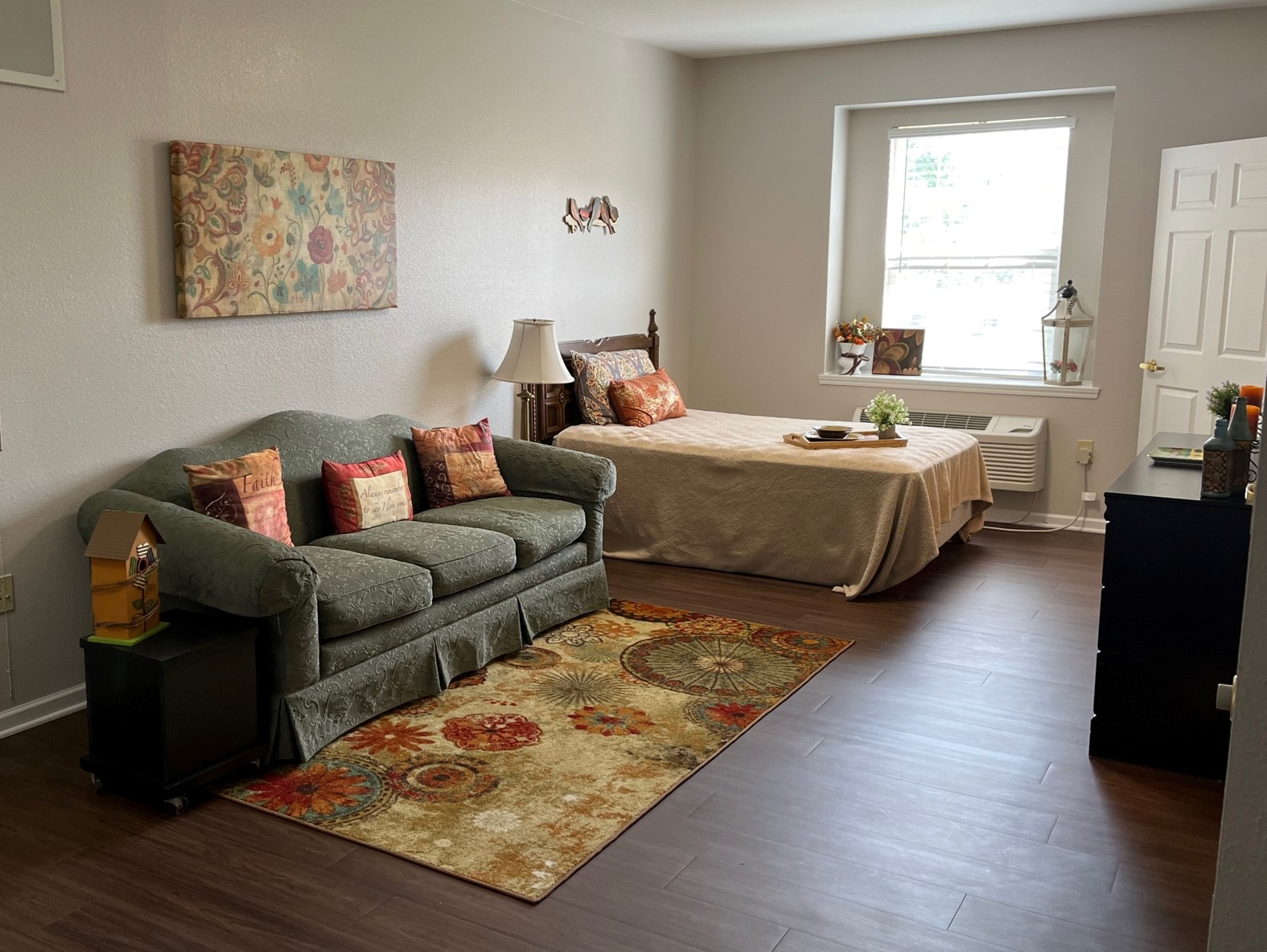 Gallery Image for VINTAGE GARDENS ASSISTED LIVING in SAINT JOSEPH, MO