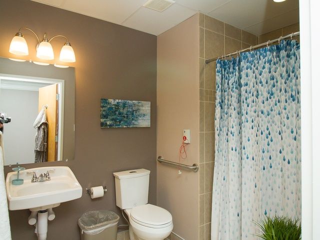 ALOIS ALZHEIMER CENTER THE