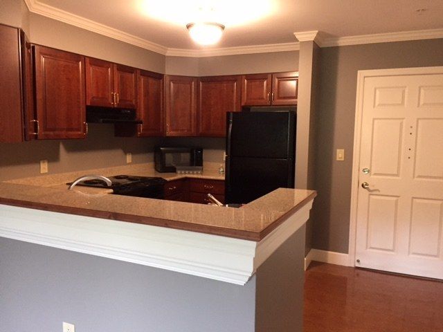 CREEKSIDE AT THE VILLAGE