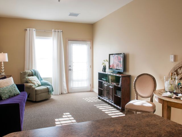 Gallery Image for DANBURY SENIOR LIVING BROADVIEW HEIGHTS in BROADVIEW HEIGHTS, OH