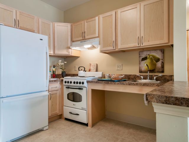 Gallery Image for DANBURY SENIOR LIVING BROADVIEW HEIGHTS in BROADVIEW HEIGHTS, OH