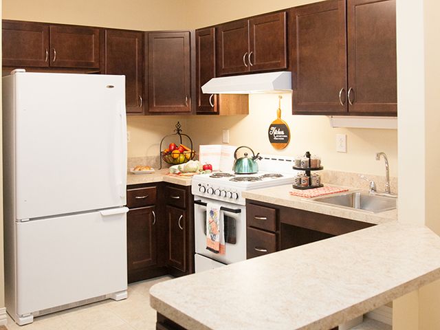 DANBURY OF BRUNSWICK