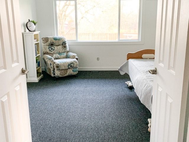 Glendoveer Senior Living