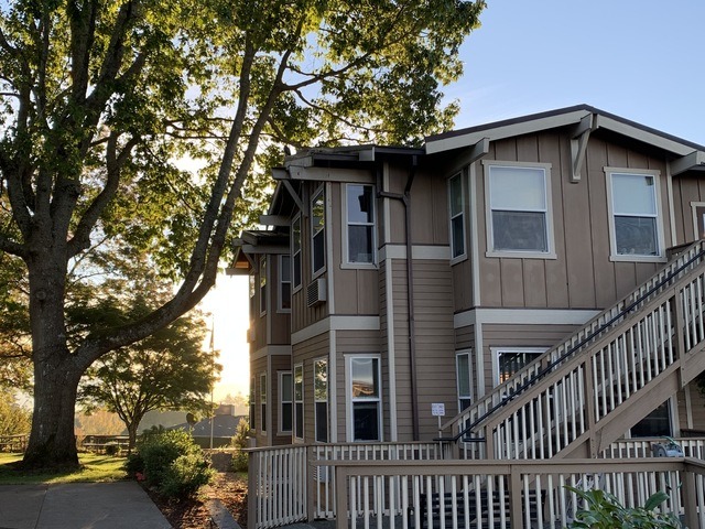 Gallery Image for Elite Care Oatfield Estates - Tabor House in Milwaukie, OR