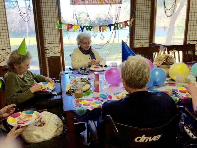 Gallery Image for Lakehouse On Dixie in Pearland, TX