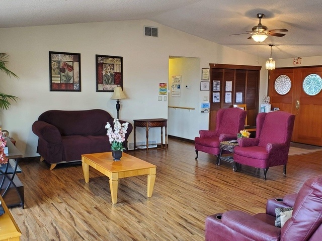 A BEAUTIFUL LIVING AFH LLC - Assisted Living Home photo 13 in LYNNWOOD, WA