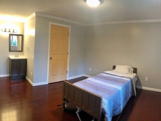 St Thaddeus Care Home - Assisted Living Home photo 4 in Lake Stevens, WA