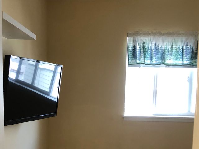 Golden Age Adult Family Home LLC - Assisted Living Home photo 1 in Tacoma, WA