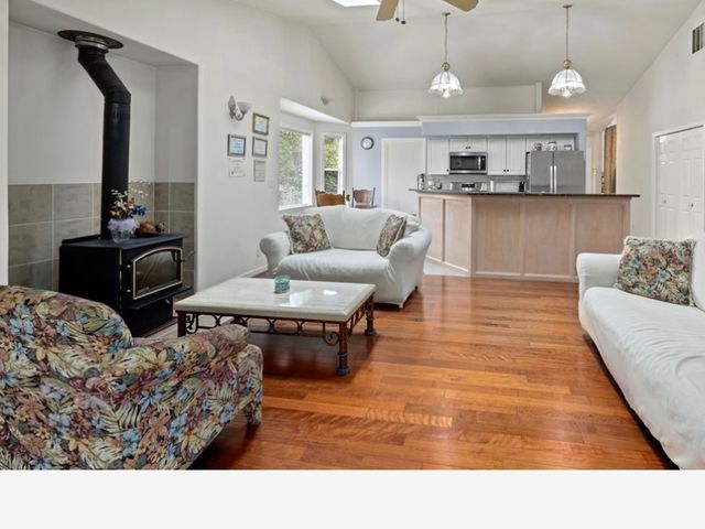 Senior Care Living AFH - Assisted Living Home photo 4 in KENT, WA