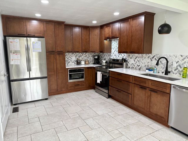 Gentle Hands Home Care LLC