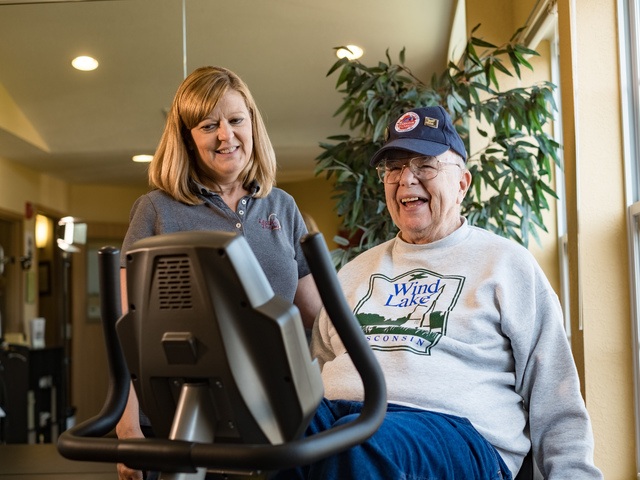 Gallery Image for HERITAGE COURT DEER CREEK in NEW BERLIN, WI