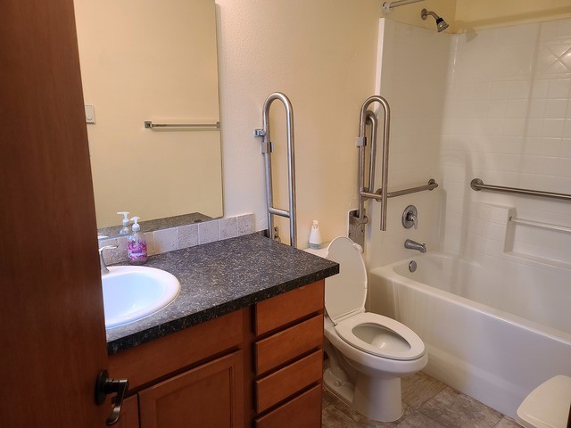 Gallery Image for Pacific Hands AFH in PACIFIC, WA