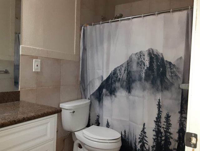 Gallery Image for Mount Hood Serenity Care in Sacramento, CA