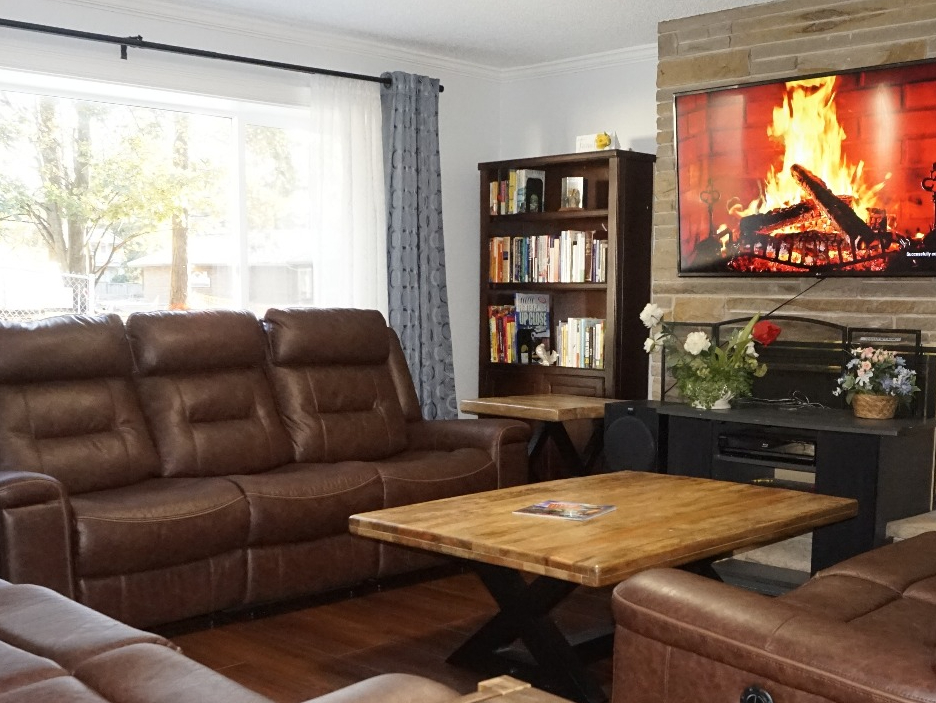 Gallery Image for Avenue Home in Puyallup, WA