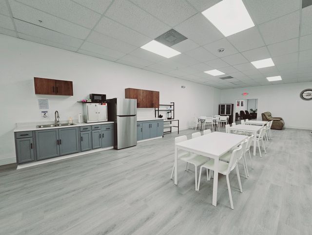 Gallery Image for SPRYCARE SENIOR CENTER in West Palm Beach, FL