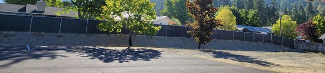Heavenly Senior Living - Assisted Living Home photo 4 in Springfield, OR