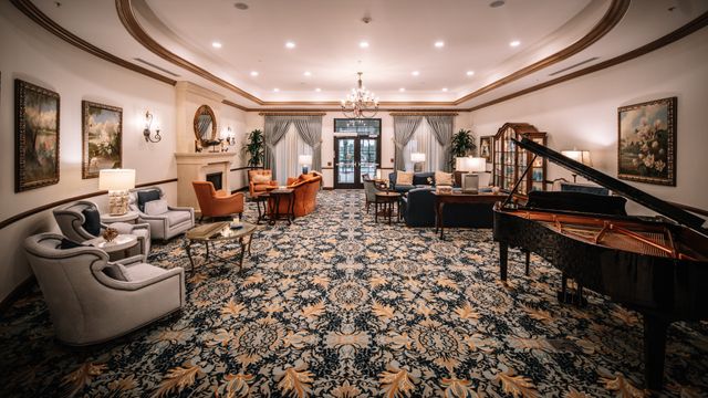 GRAND LIVING AT LAKEWOOD RANCH