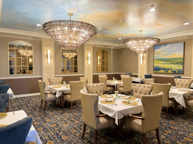 GRAND LIVING AT INDIAN CREEK