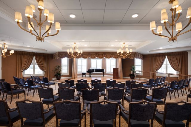 GRAND LIVING AT TOWER PLACE