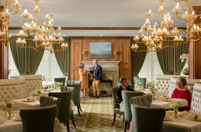 GRAND LIVING AT WELLEN PARK