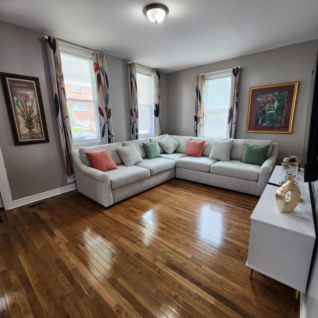 The Flower Pot - Assisted Living Home photo 2 in Baltimore, MD