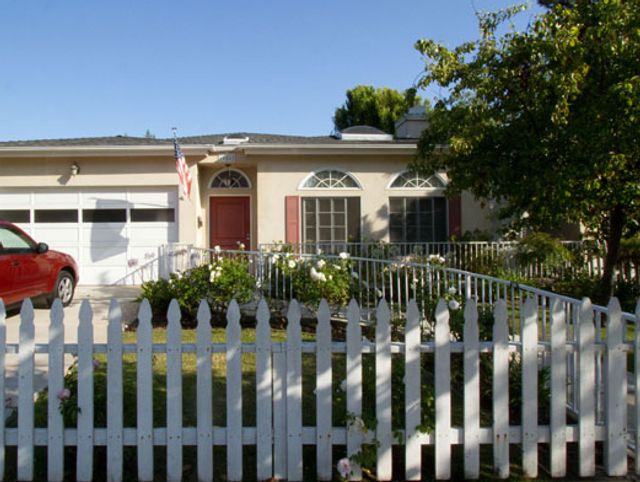 AYRES RESIDENTIAL CARE HOME Image in LOS ANGELES, CA