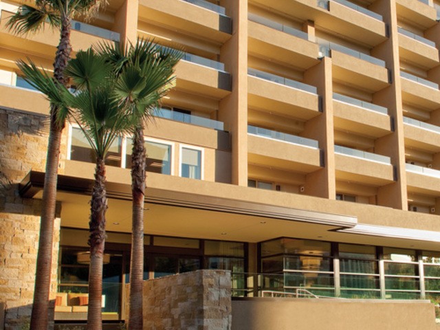 IVY PARK AT BURBANK Image in BURBANK, CA