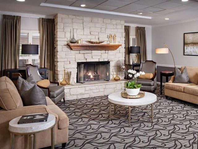 BELMONT VILLAGE HOLLYWOOD Image in LOS ANGELES, CA