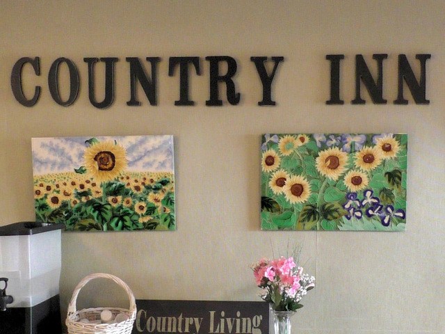 COUNTRY INN OF DOWNEY Image in DOWNEY, CA