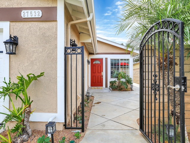 ALLORA SENIOR LIVING Image in MISSION VIEJO, CA