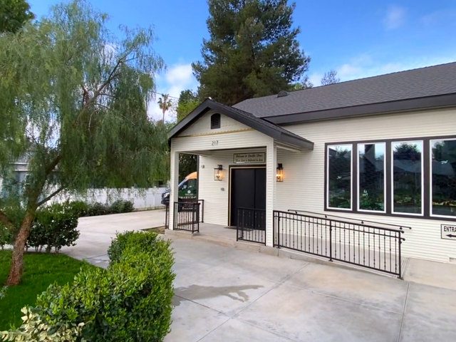 PACIFIC PINES MANOR Image in REDLANDS, CA