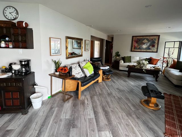 JANIE'S HOME Image in FOSTER CITY, CA