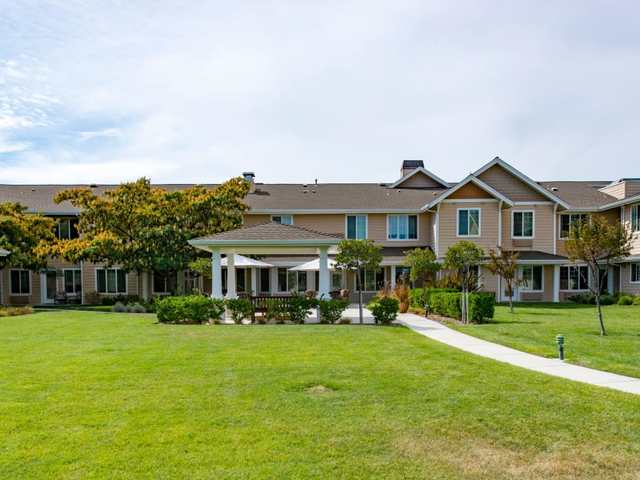 COMMONS AT DALLAS RANCH, THE Image in ANTIOCH, CA