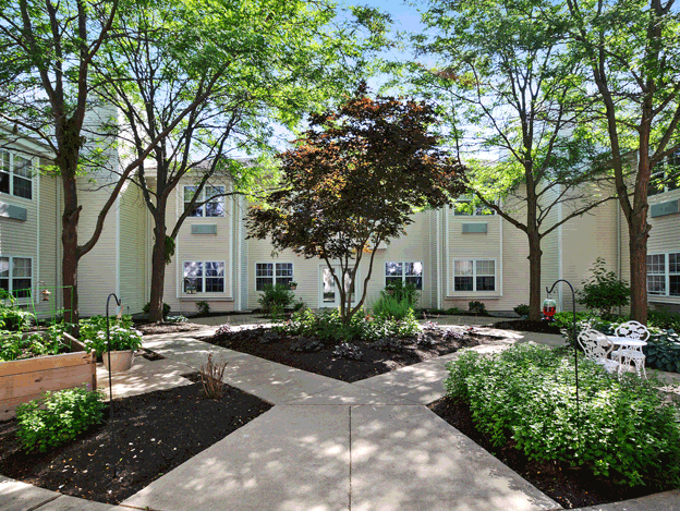 Shawnee Estates Senior Living Assisted Living Home Image in XENIA, OH