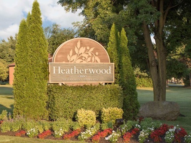 HEATHERWOOD RETIREMENT COMMUNITY  Assisted Living Home Image in HONEY BROOK, PA