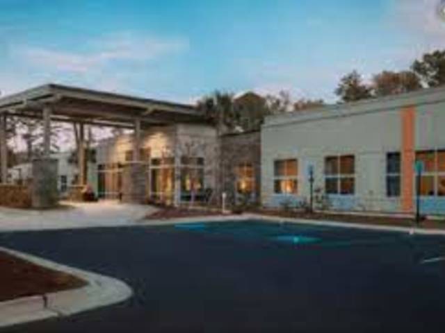 Ashley Gardens Retirement Living Image in CHARLESTON, SC