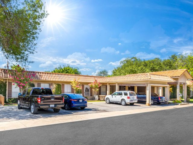214 Martin Assisted Residence, Assisted Living Home in Uvalde, TX