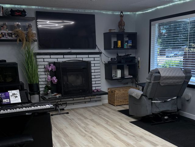 J & H Blessed Home Care, LLC Image in KENT, WA