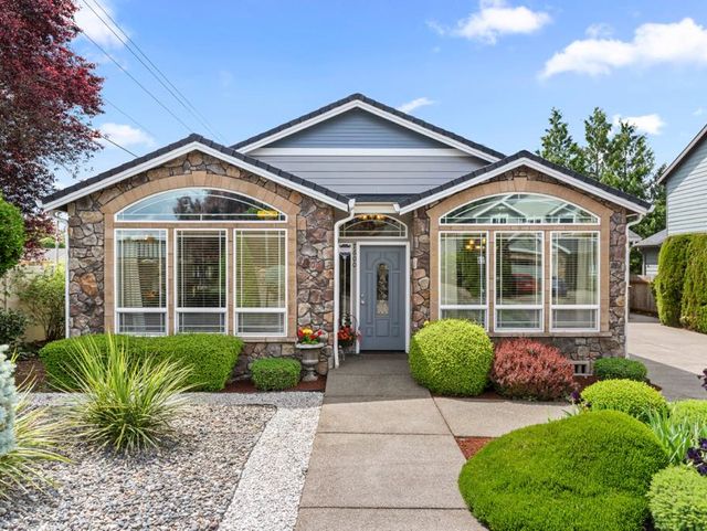 At Victoria's Family Home Image in Vancouver, WA