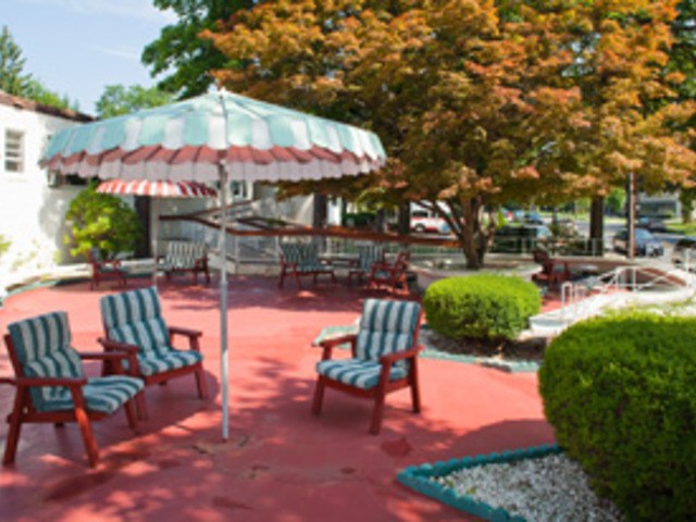 HUGHES HEALTH AND REHABILITATION Image in WEST HARTFORD, CT